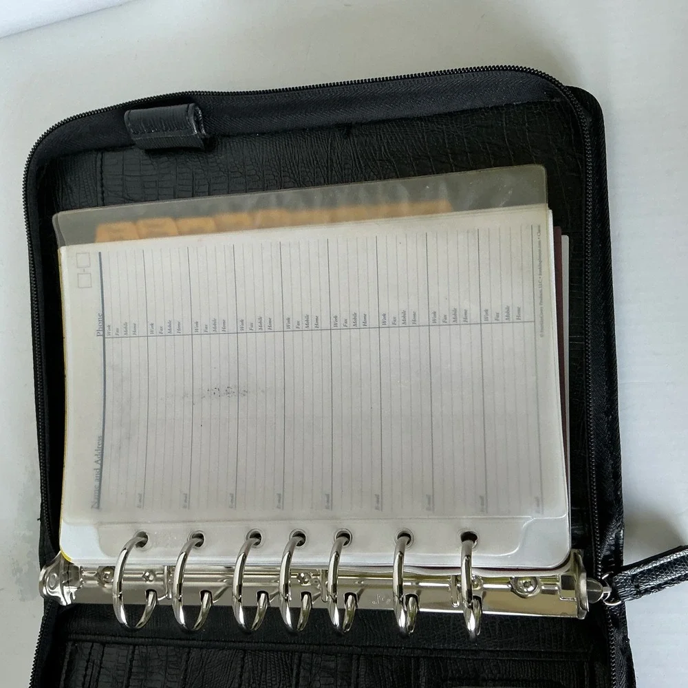 Franklin Covey Planner Binder Black Faux Lizard Zip Closure Professional Office